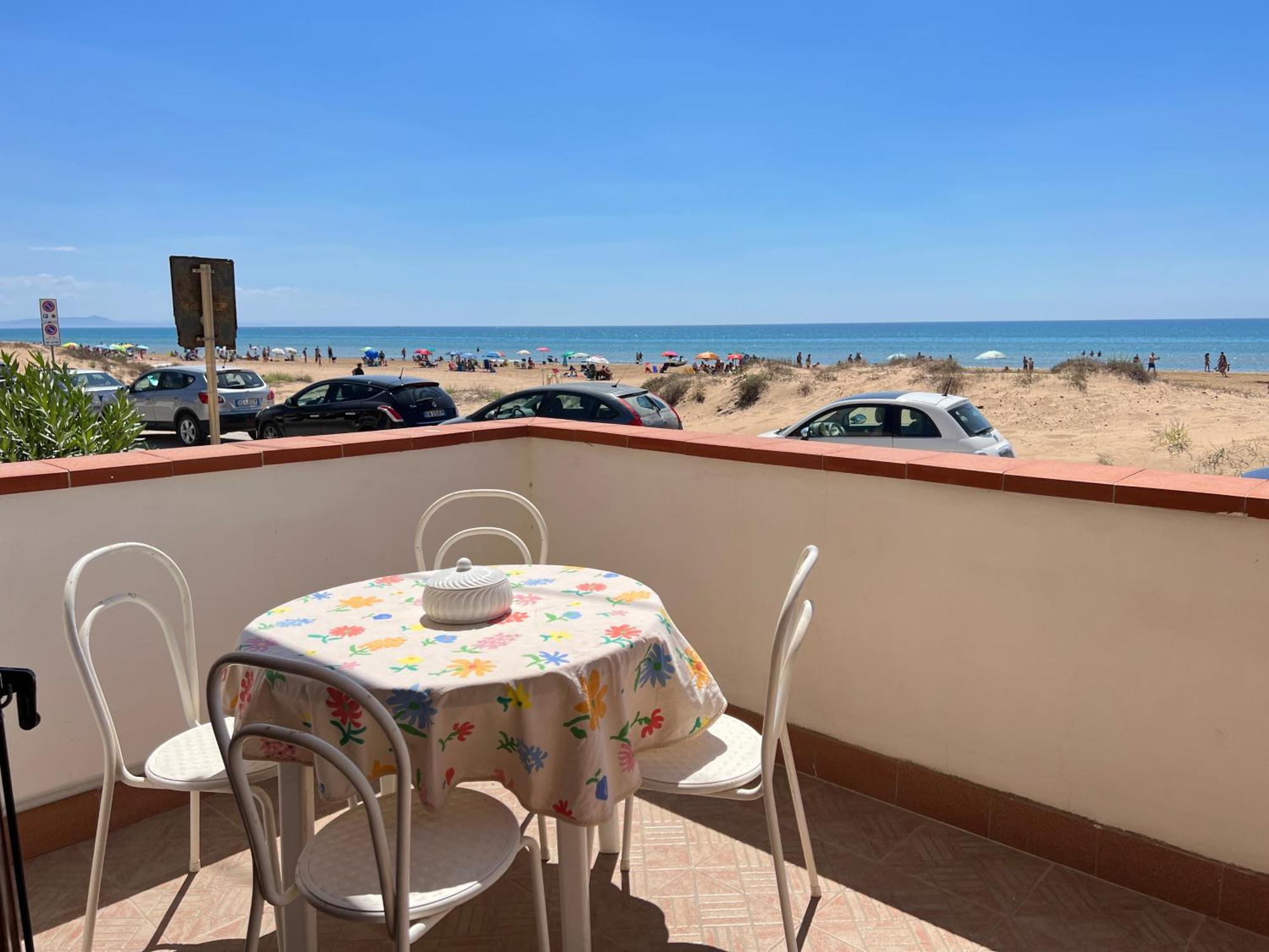 Apartamento Frontemare Tre Fontane Exterior foto